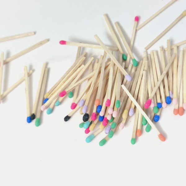 4" Colorful Safety Matches (100 Sticks) - 96MM Long with Striker for Candles, Camping, Grills - Ideal for Parties, Weddings & Emergency Kits - Image 6